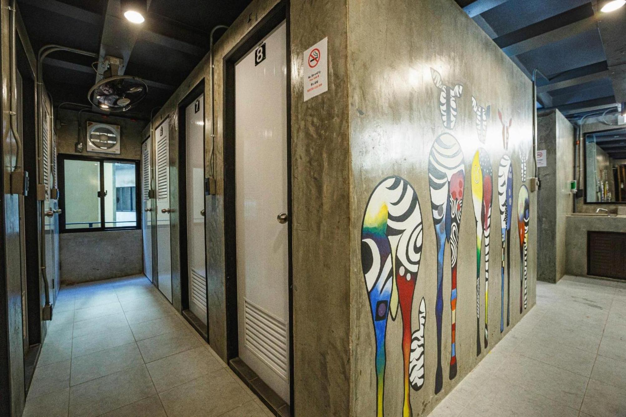 Episode 11 Hostel Sukhumvit Bangkok Eksteriør bilde